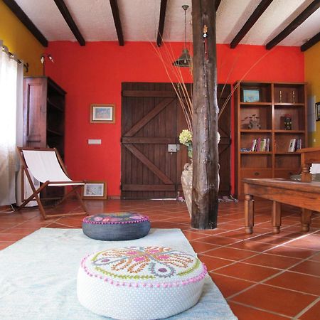 Bisbis House Guest House Порто Мониз Екстериор снимка
