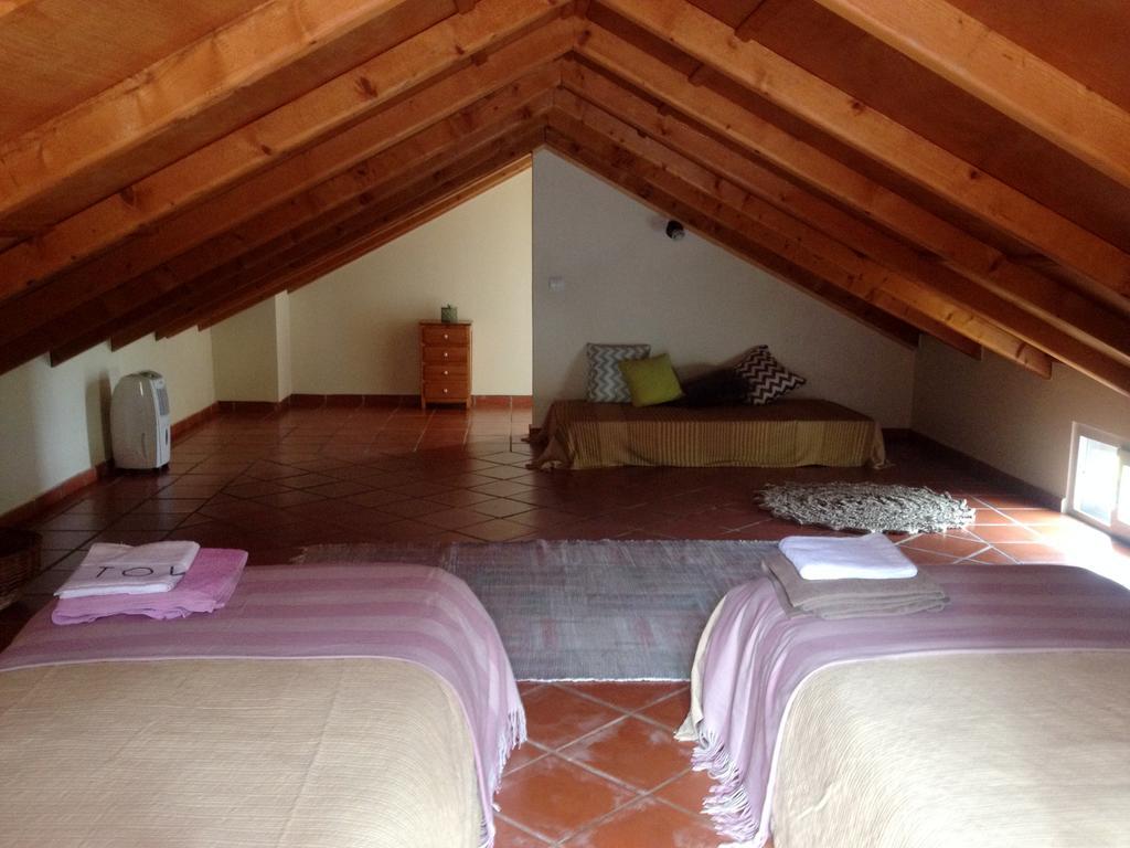 Bisbis House Guest House Порто Мониз Екстериор снимка
